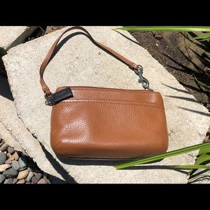 Coach Park Leather Medium Wristlet